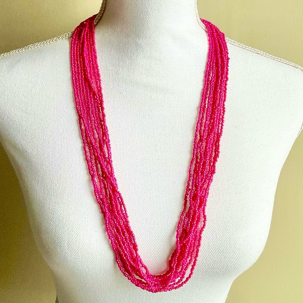 NWT Pink Beaded Necklace